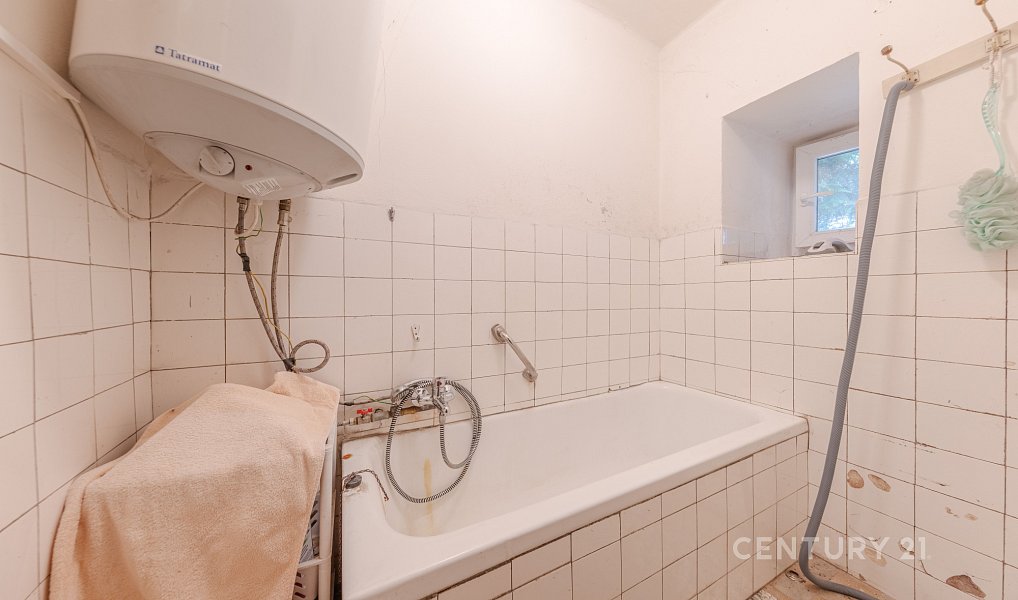 Prodej domu 220 m² s pozemkem 3 302 m², Týn nad Bečvou – náhled fotky 15