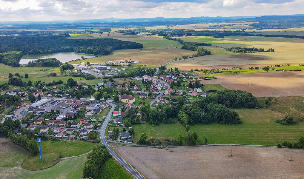 Prodej stavebního pozemku 1 002 m², Trstěnice – náhled fotky 11