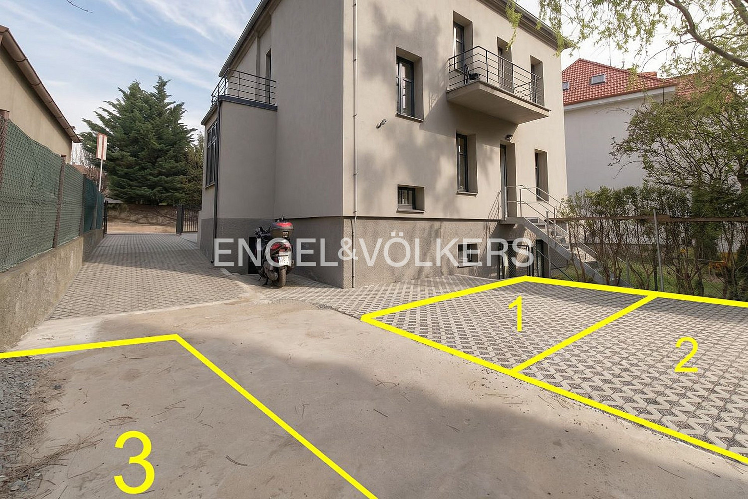 Pronájem komerčního objektu (jiného typu) 13 m² – fotografie 3