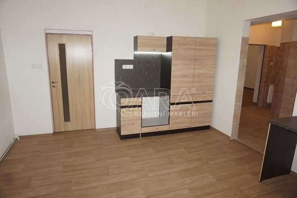 Prodej bytu 2+1 88 m² – fotografie 3