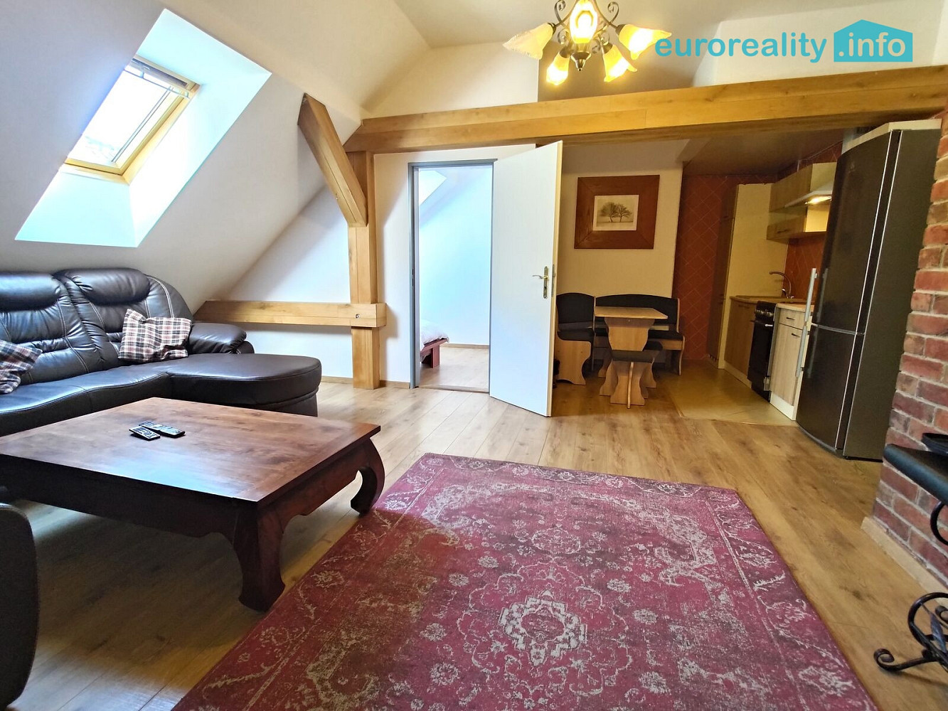 Pronájem bytu 4+kk 102 m²