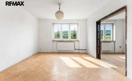 Prodej bytu 2+1 44 m², Sídliště, Tmaň, okres Beroun