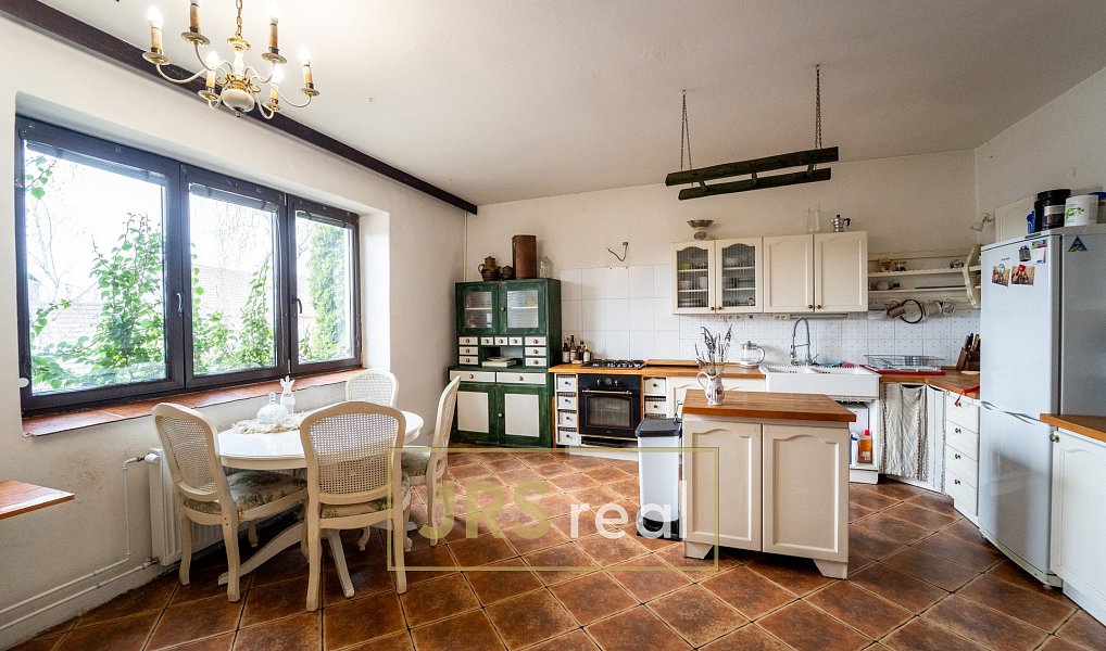 Prodej domu 295 m² s pozemkem 1 358 m², Hustopeče – náhled fotky 6