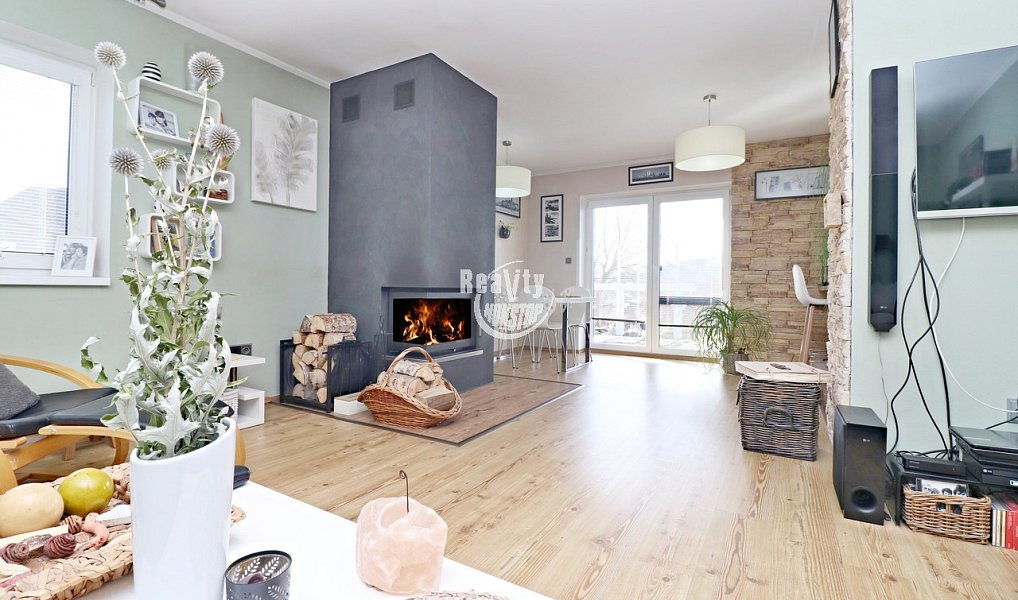 Prodej domu 101 m² s pozemkem 913 m², Kačlehy – náhled fotky 8
