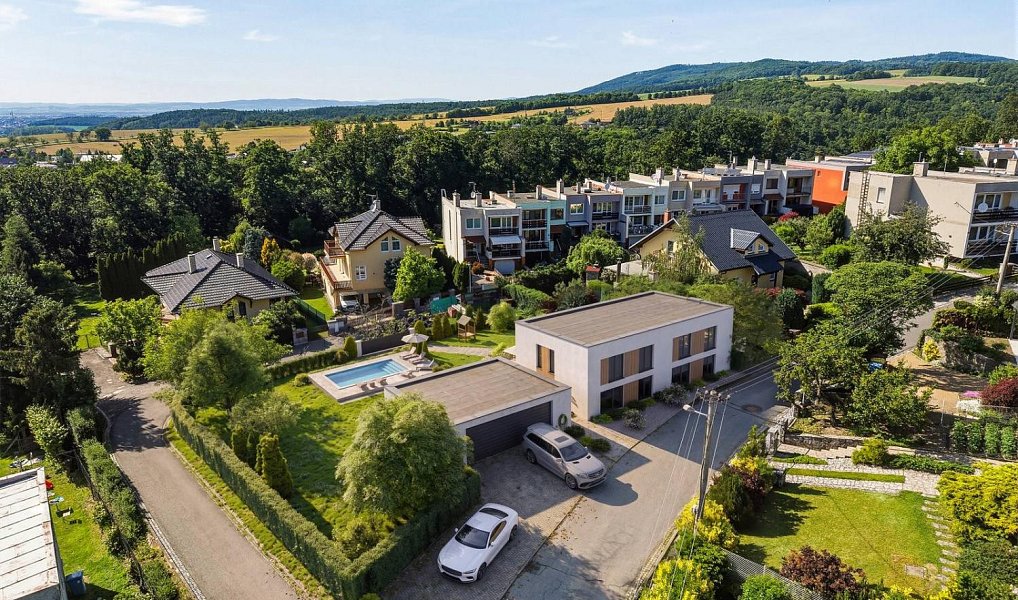 Prodej domu 140 m² s pozemkem 1 062 m², Šternberk – náhled fotky 3