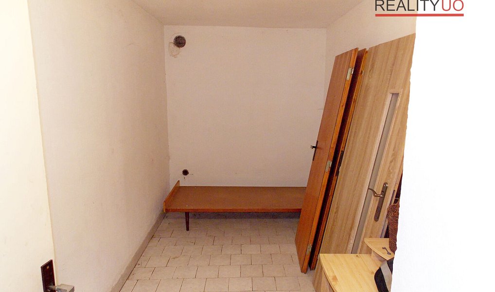 Prodej výrobních prostor 190 m², Ostrov – náhled fotky 17