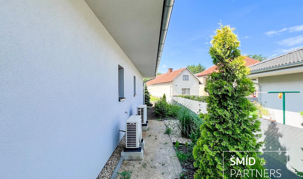 Prodej domu 115 m² s pozemkem 505 m², Žleby – náhled fotky 47