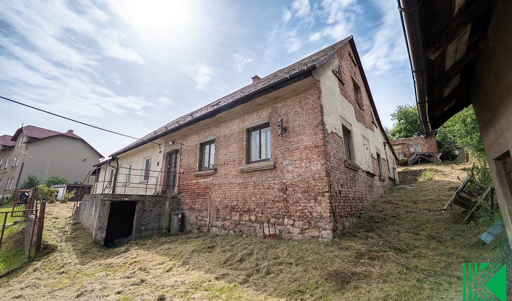 Prodej domu 220 m² s pozemkem 1 376 m², Bernartice – náhled fotky 39