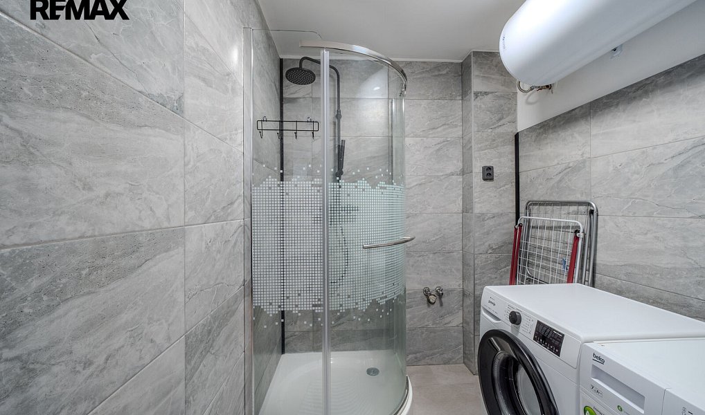 Prodej domu 260 m² s pozemkem 740 m², Tanvald – náhled fotky 29