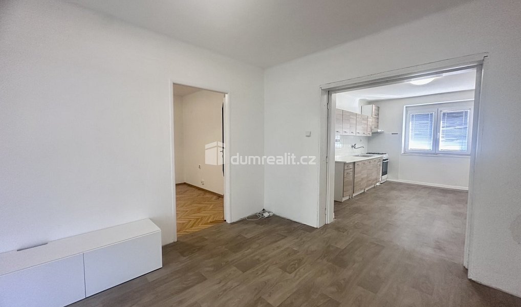 Prodej bytu 2+1 48 m², Kolín – náhled fotky 6