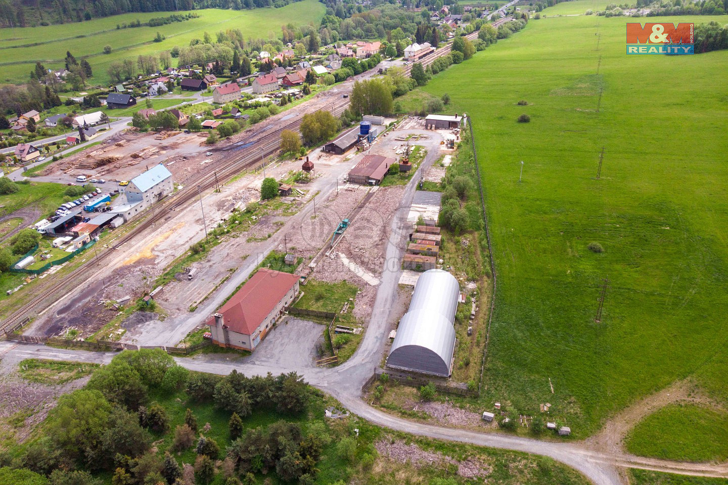 Prodej obchodních prostor 23 997 m²