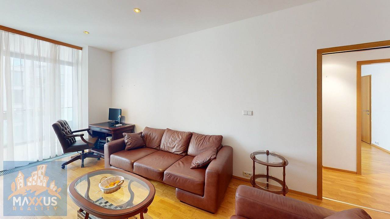 Pronájem bytu 3+kk 95 m² – fotografie 2