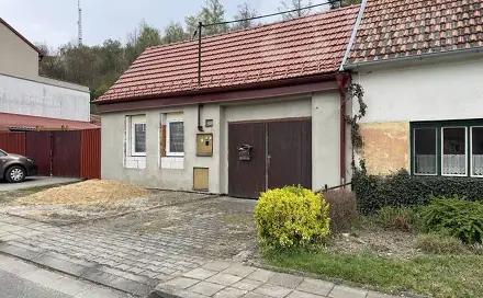 Prodej domu 95 m² s pozemkem 335 m², Lovčice, okres Hodonín