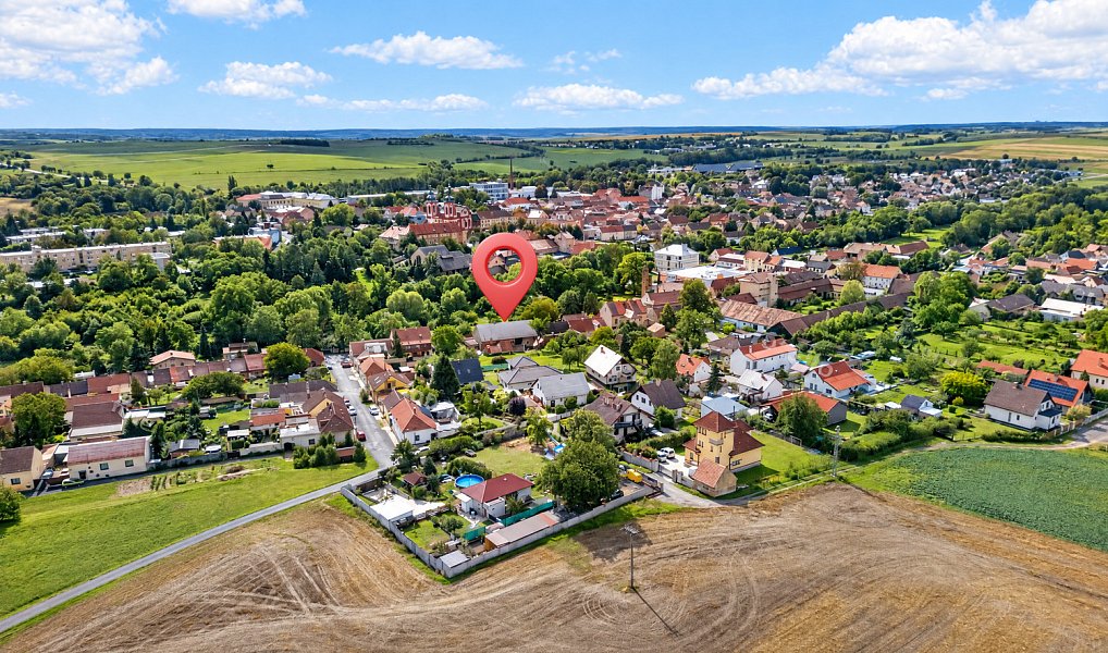 Prodej domu 175 m² s pozemkem 515 m², Zlonice – náhled fotky 10