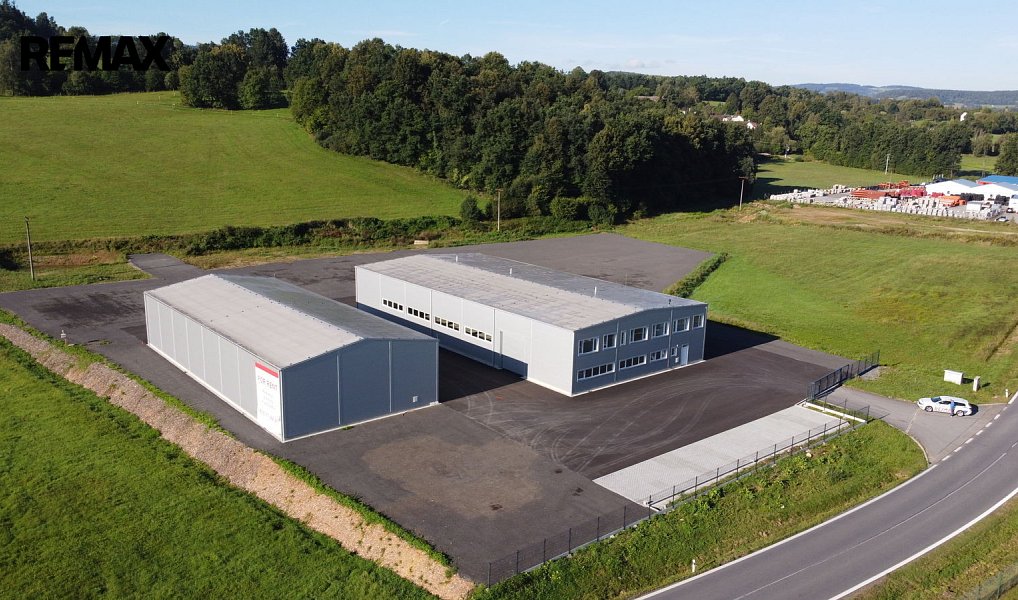 Pronájem výrobních prostor 1 500 m², Husinec – náhled fotky 14