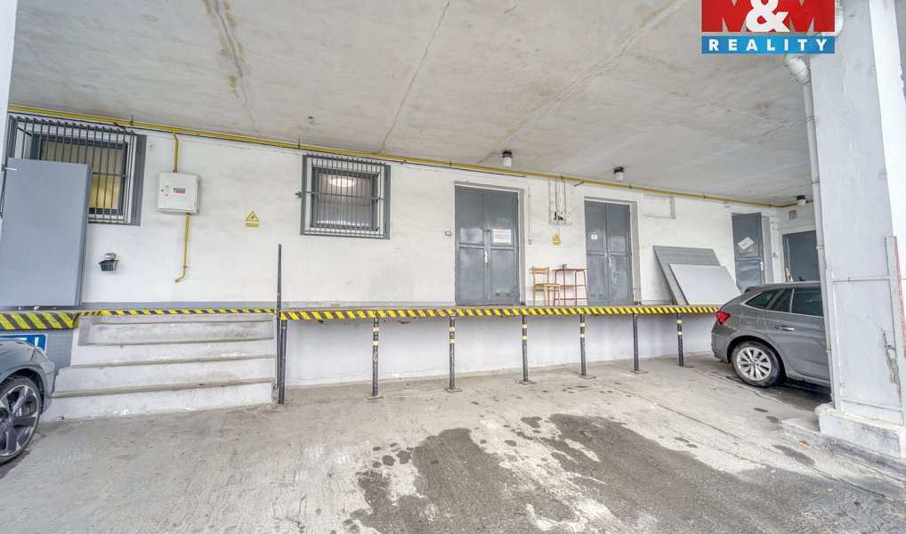 Pronájem obchodních prostor 641 m², Plzeň – náhled fotky 13