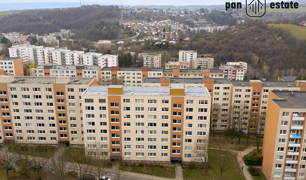 Prodej bytu 2+1 50 m², Zlín – fotka 1 z 17