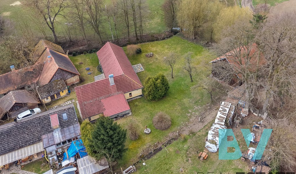 Prodej chaty/chalupy 104 m² s pozemkem 1 893 m², Mirovice – náhled fotky 37