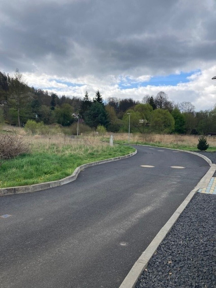 Prodej stavebního pozemku 1 200 m² - Więcej