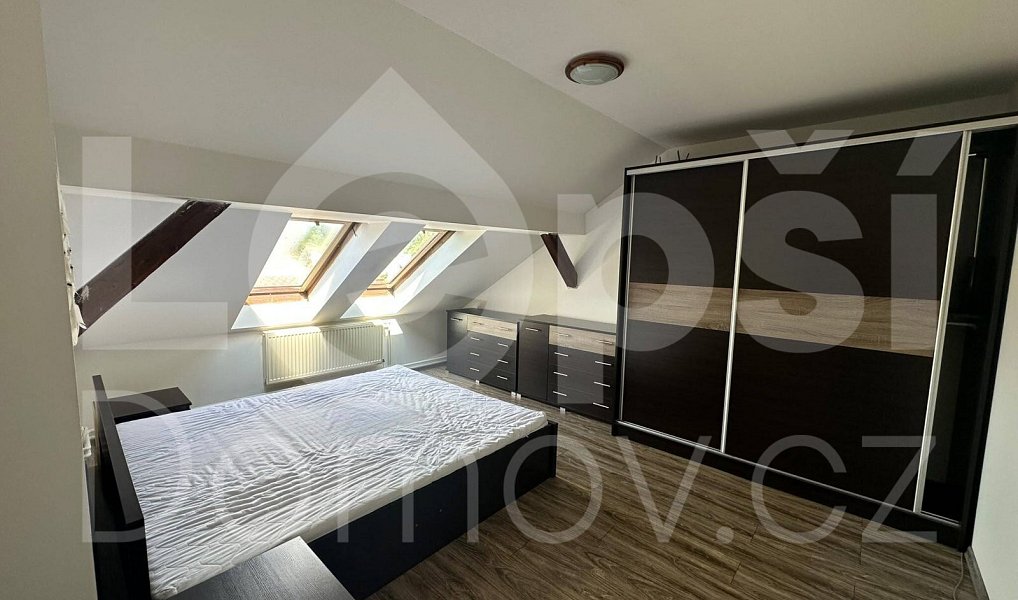 Pronájem bytu 2+kk 83 m², Mikulovice – náhled fotky 6