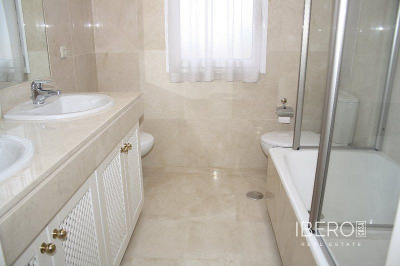 Casa 4+kk – Málaga, La Princesa, Carretera de Cádiz - Más