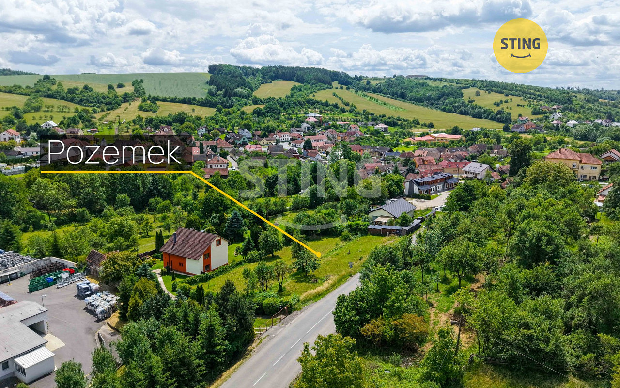 Prodej stavebního pozemku 1 750 m²