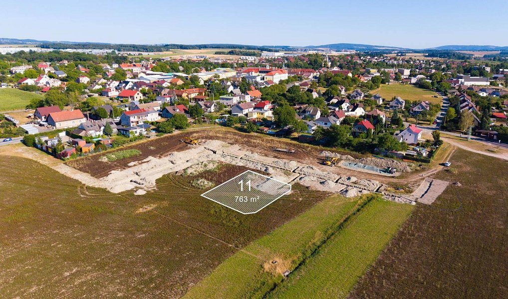 Prodej stavebního pozemku 763 m², Solnice – náhled fotky 2
