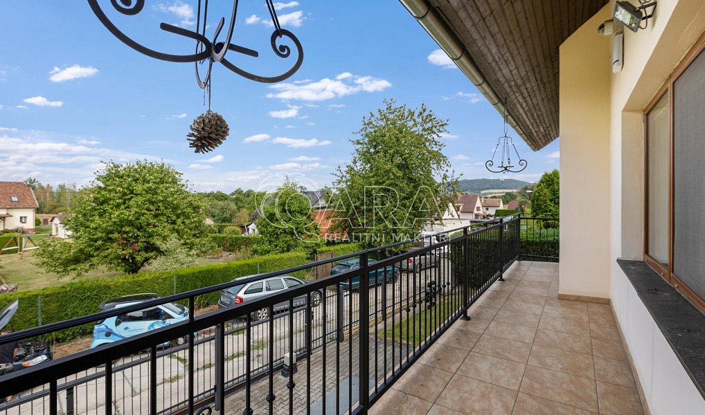 Prodej domu 307 m² s pozemkem 619 m², Mrač – náhled fotky 3