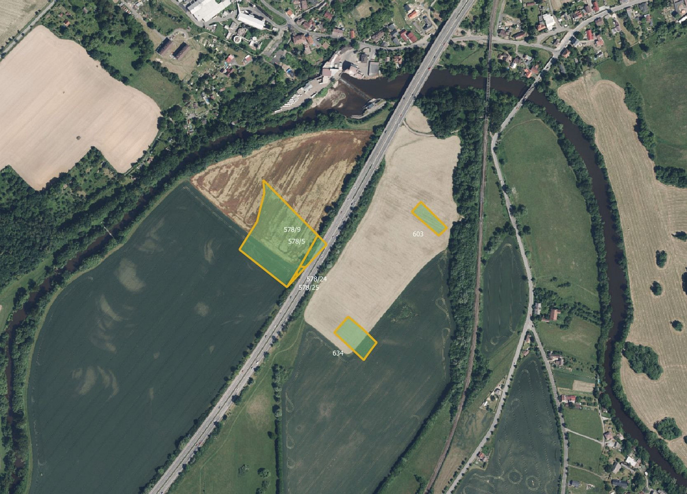 Prodej pole 6 313 m²