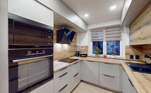 Prodej bytu 3+1 84 m², Budovatelů, Jirkov, okres Chomutov