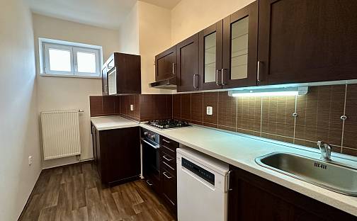 Pronájem bytu 3+1 91 m², Dvorecké náměstí, Praha 4 - Podolí