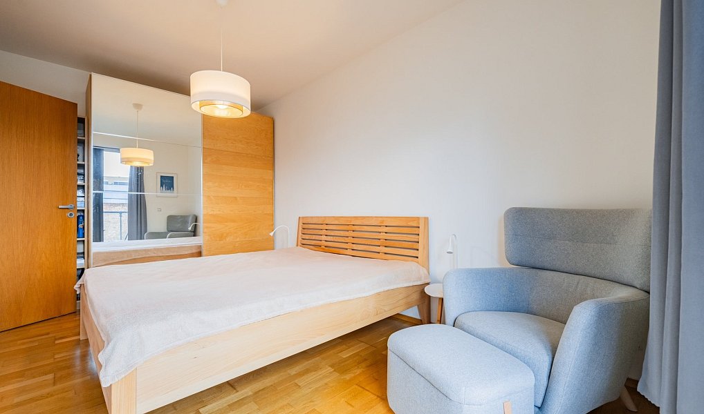 Pronájem bytu 2+kk 54 m², Praha – náhled fotky 9