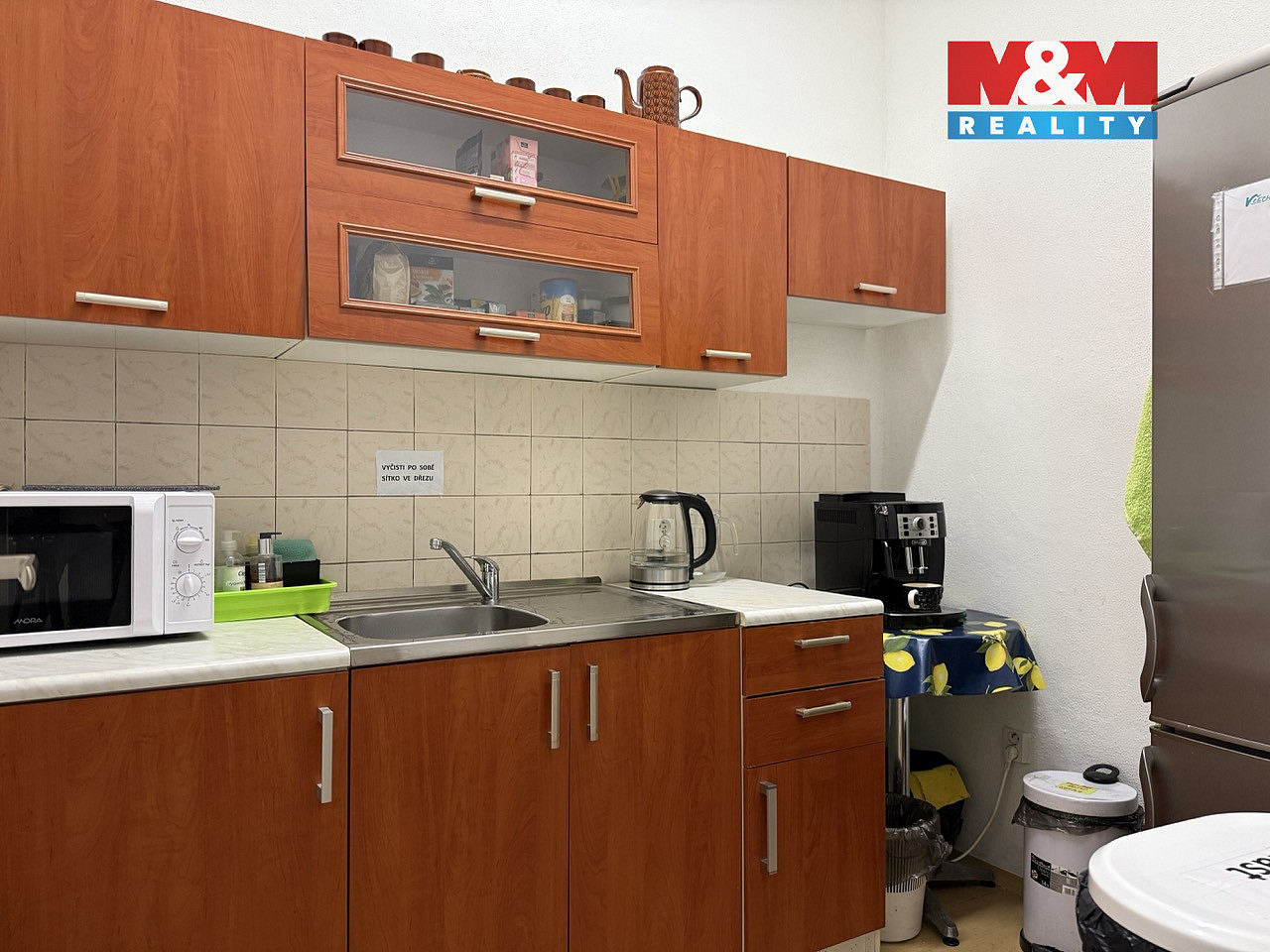 Pronájem kanceláře 35 m² – fotografie 3
