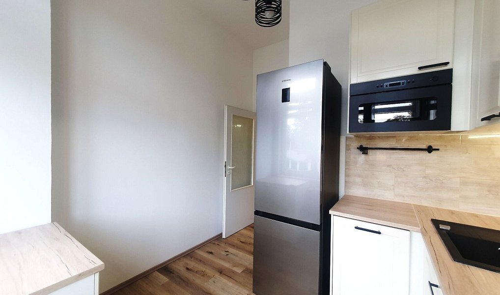 Pronájem bytu 2+1 56 m², Praha – náhled fotky 3