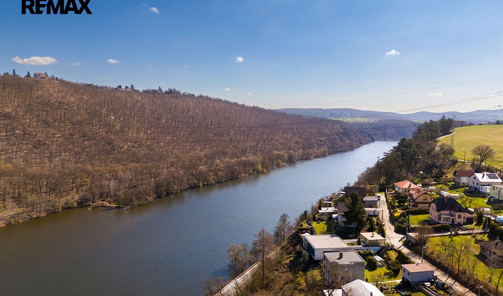 Prodej domu 300 m² s pozemkem 2 121 m², Měchenice – náhled fotky 32