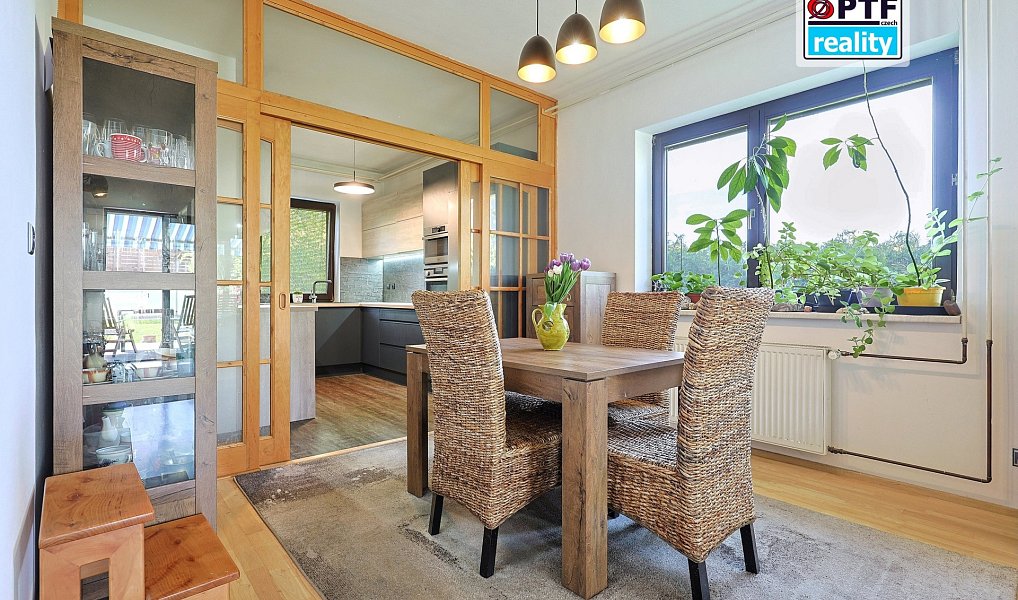 Prodej domu 353 m² s pozemkem 743 m², Plzeň – náhled fotky 17