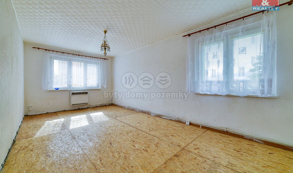 Prodej bytu 2+1 55 m², Toužim – náhled fotky 2
