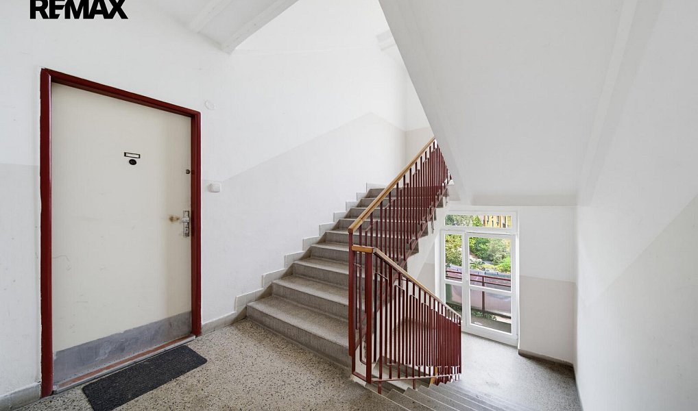 Prodej bytu 1+1 36 m², Hradec Králové – náhled fotky 22