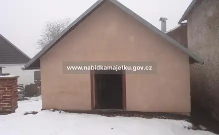 Květnov, pozemek st. p.č 19 (včetně budovy), p. p.č. 524, Havlíčkův Brod