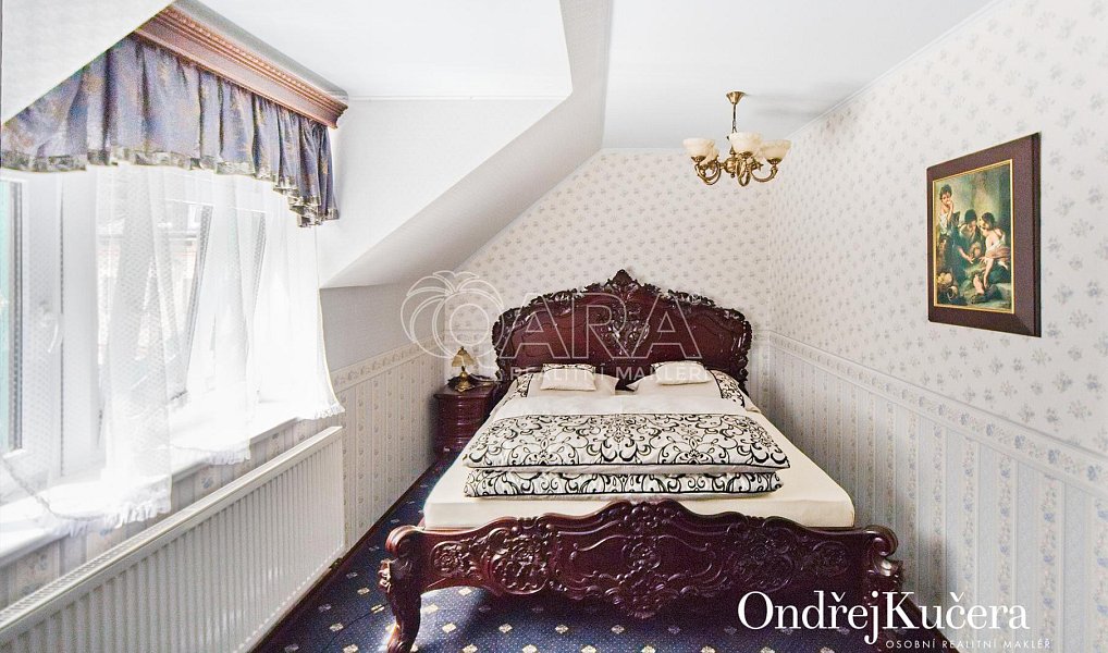 Prodej ubytovacího objektu 832 m², Hřensko – náhled fotky 28