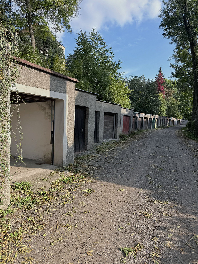 Zděná garáž Liberec-Nové Město – fotografie 3