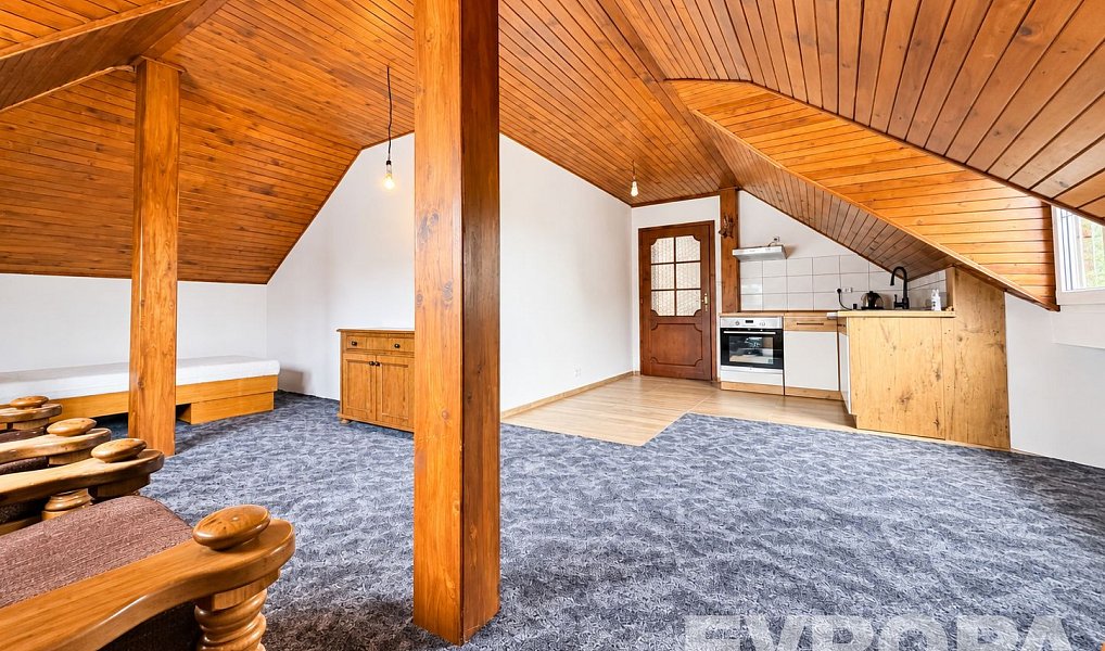 Pronájem bytu 2+kk 100 m², Libčany – náhled fotky 5
