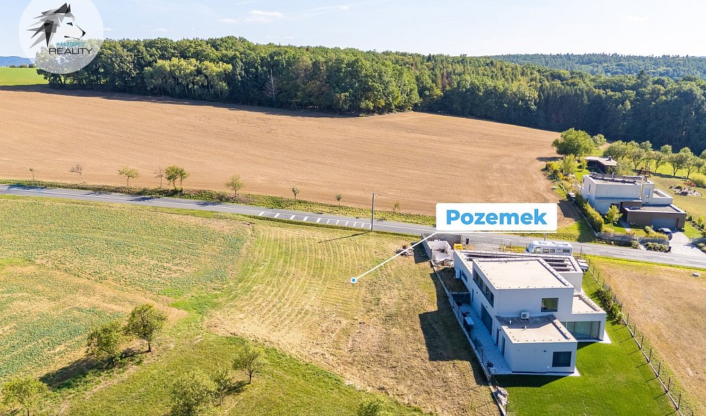Prodej stavebního pozemku 1 153 m², Zlín – náhled fotky 6