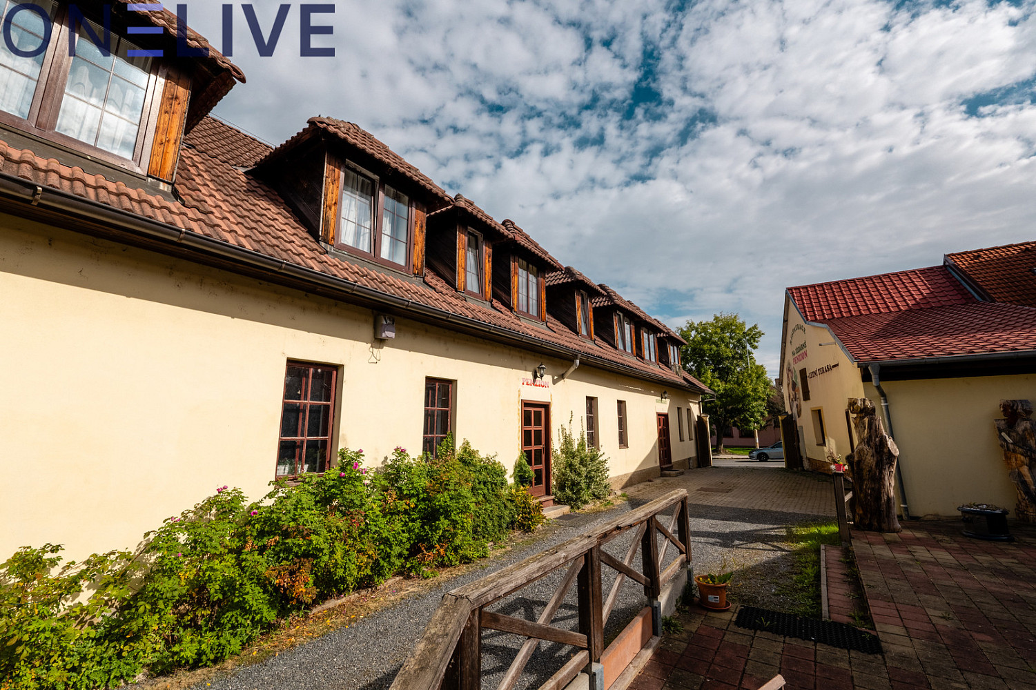 Prodej ubytovacího objektu 480 m²