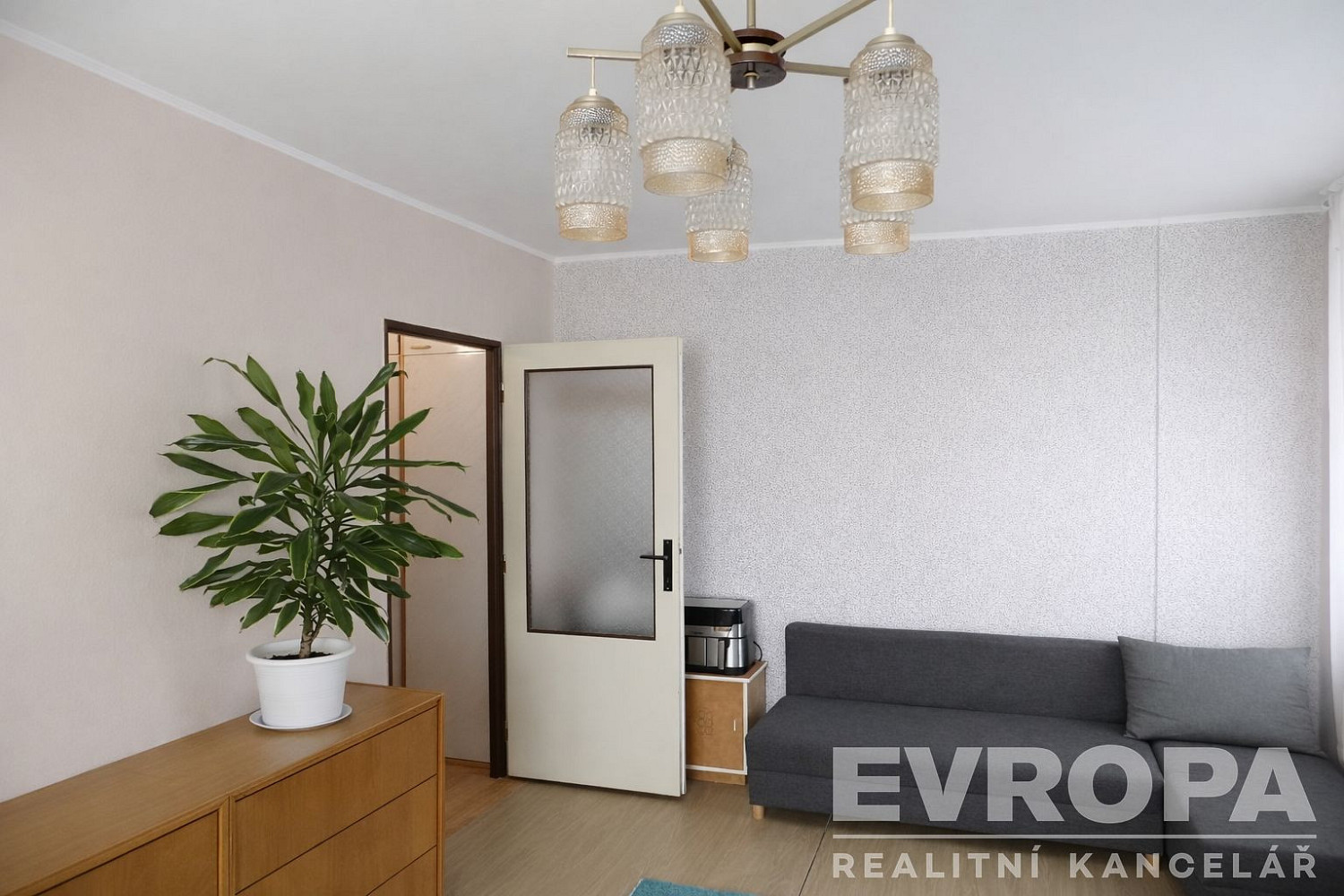 Prodej bytu 2+1 53 m² – fotografie 3