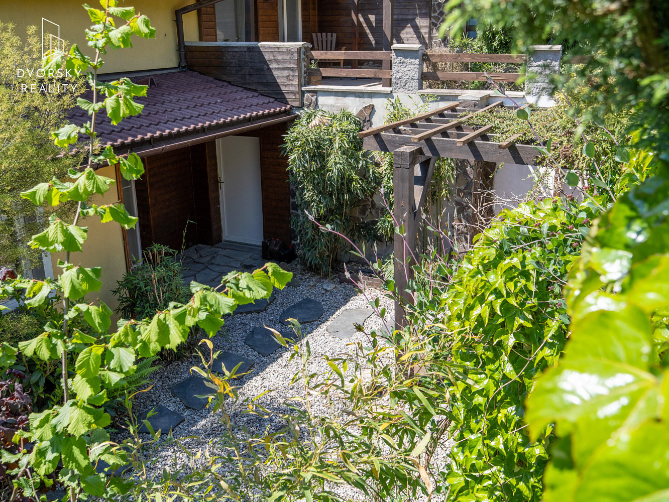 Prodej domu 187 m² s pozemkem 527 m² – pohled 6