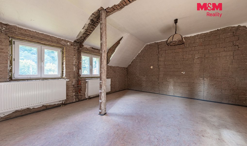 Prodej domu 131 m² s pozemkem 1 031 m², Měchenice – náhled fotky 17