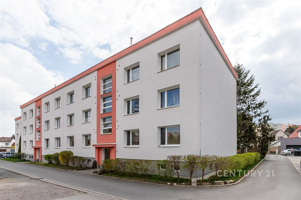 Pronájem bytu 2+1 51 m² — photo 3