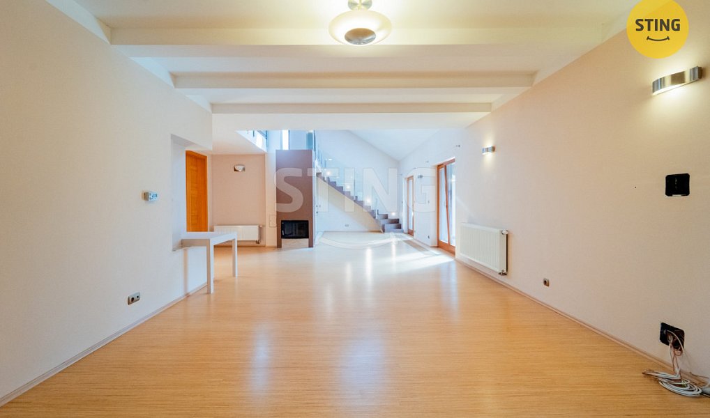 Prodej domu 270 m² s pozemkem 554 m², Opava – náhled fotky 4