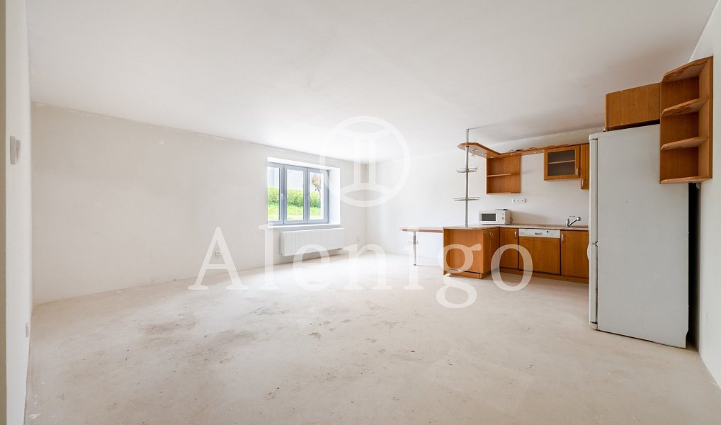 Prodej domu 144 m² s pozemkem 1 694 m², Nová Cerekev – náhled fotky 2